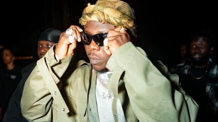1713224508_stonebwoy.jpg